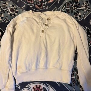 American eagle cream colored crop sweater with cute buttons